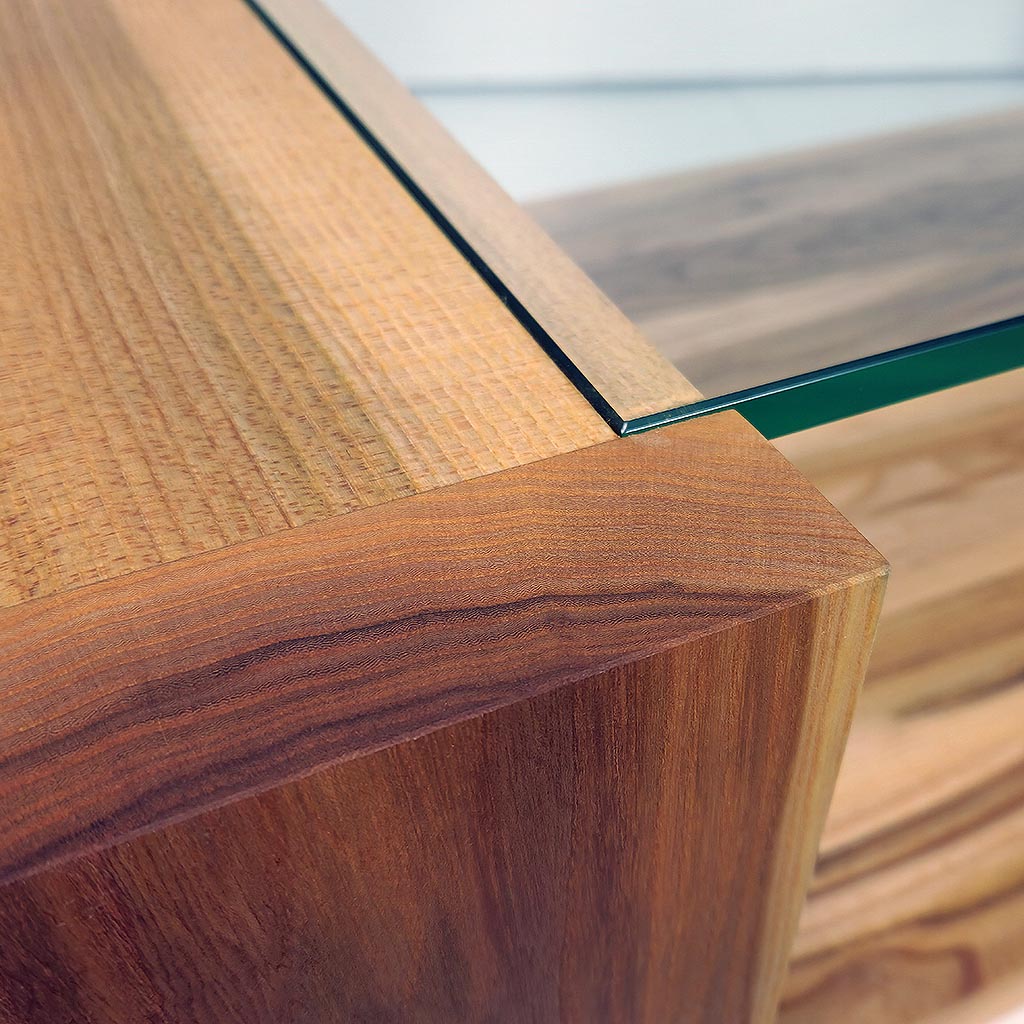 detail-low-solidwood-table