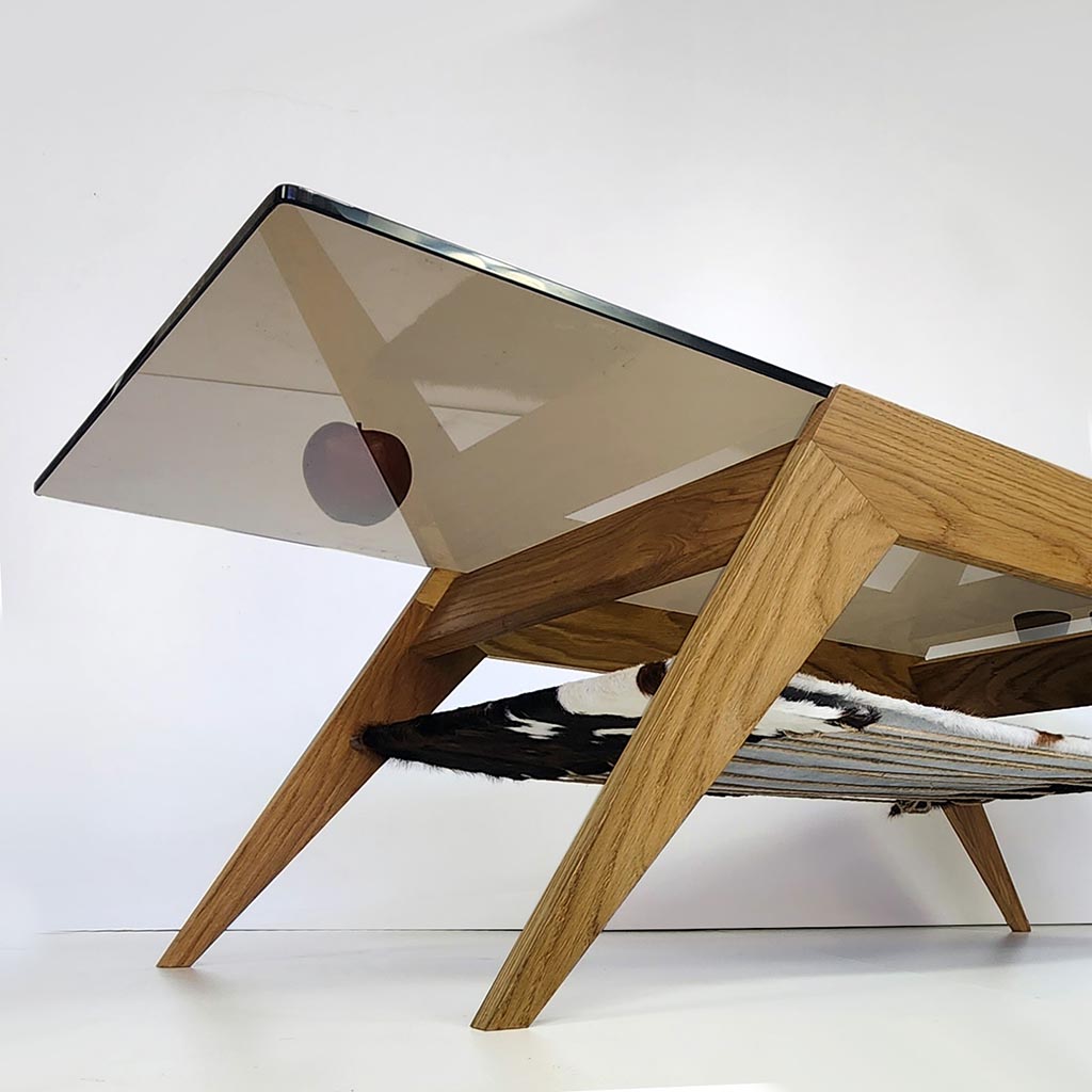 midcentury-design-low-table-photo