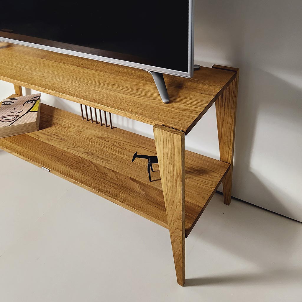 oak-media-unit-tv-stand